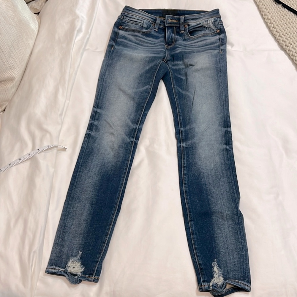 Buckle Black skinny jeans. Size 25. 27 inch inseam